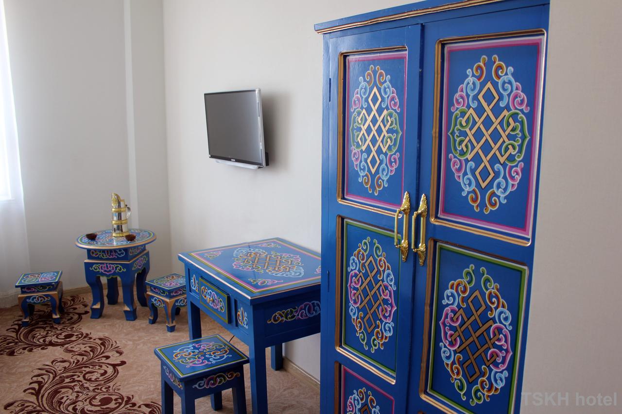 Tsetsen Khangai Hotel 乌兰巴托 外观 照片