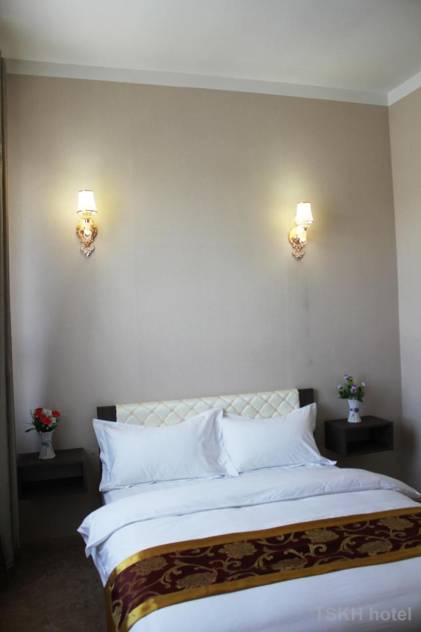 Tsetsen Khangai Hotel 乌兰巴托 外观 照片
