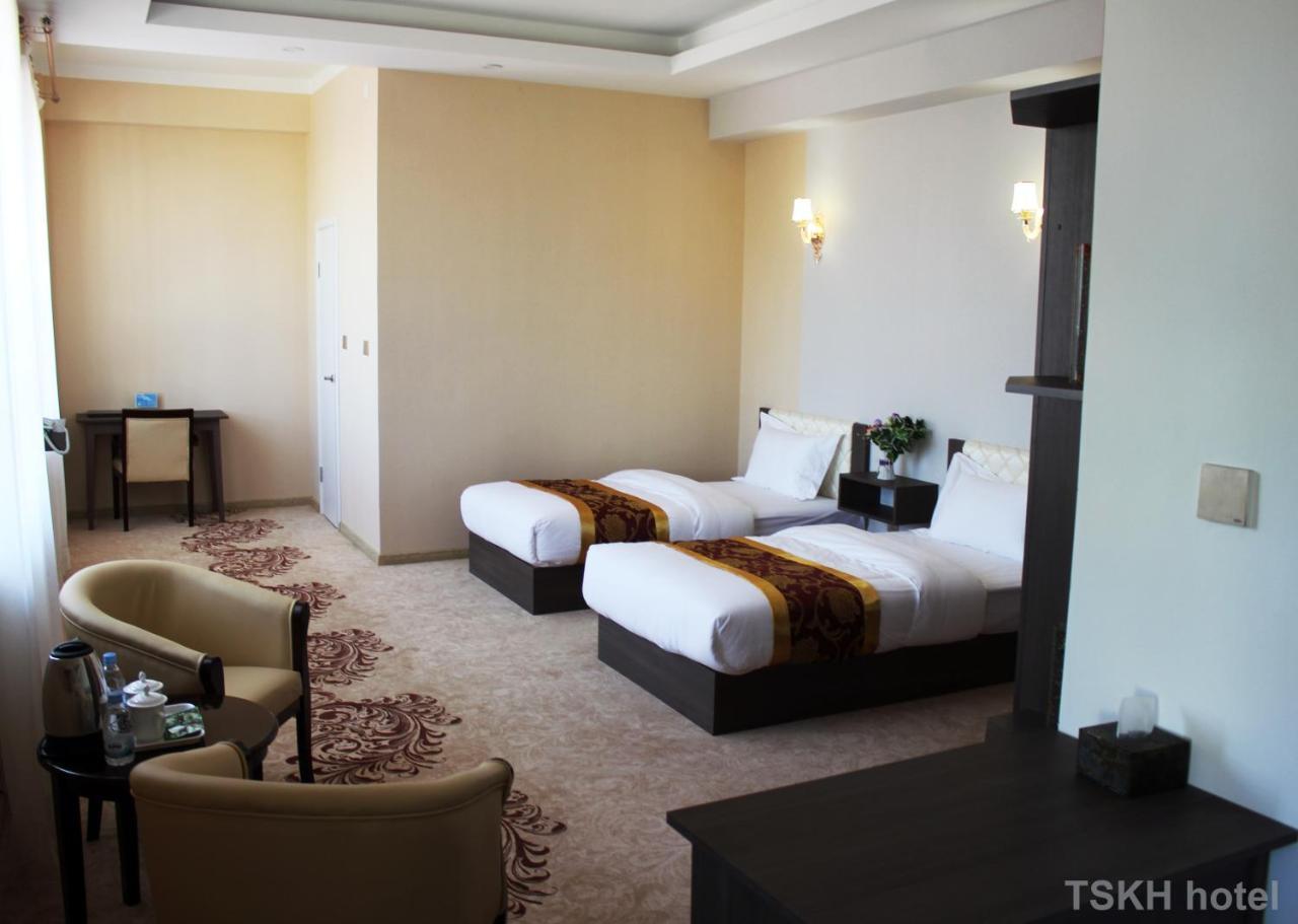 Tsetsen Khangai Hotel 乌兰巴托 外观 照片