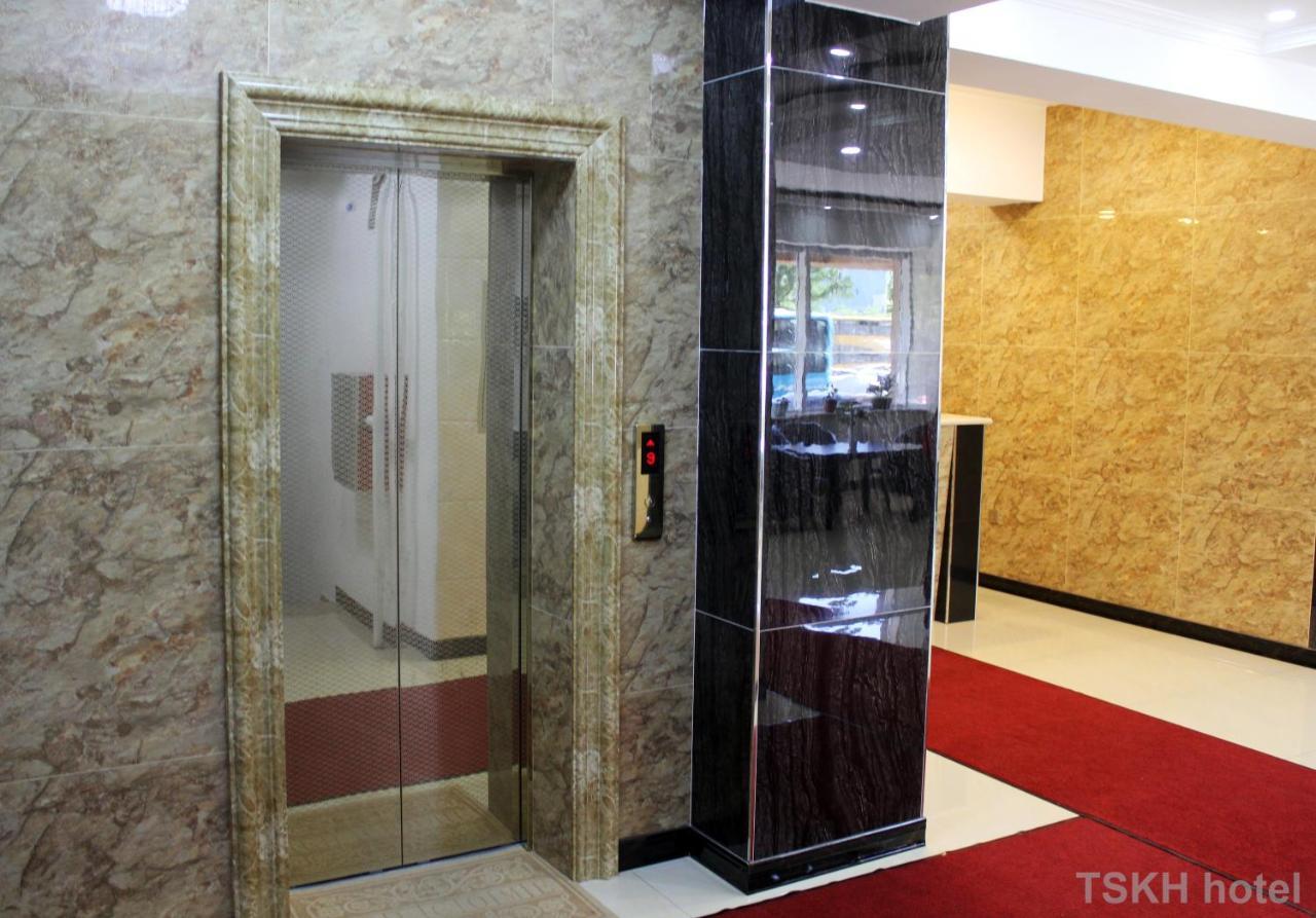 Tsetsen Khangai Hotel 乌兰巴托 外观 照片